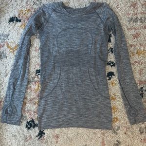 Lululemon swiftly tech gray size 2
